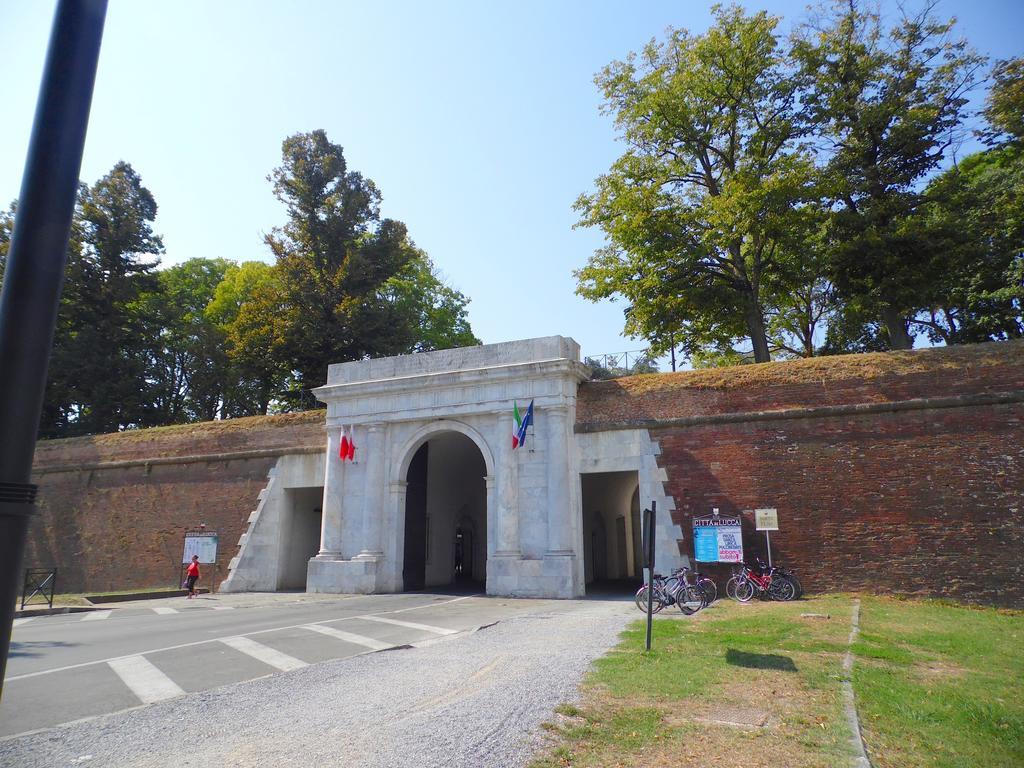 Appartamento Porta Elisa Lucca Exterior photo